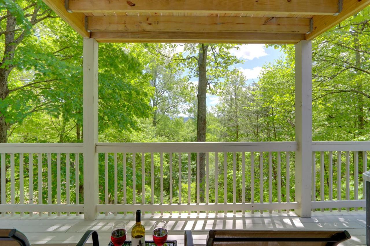 Blue Ridge Getaway With Hot Tub And Seasonal View! Villa Kültér fotó