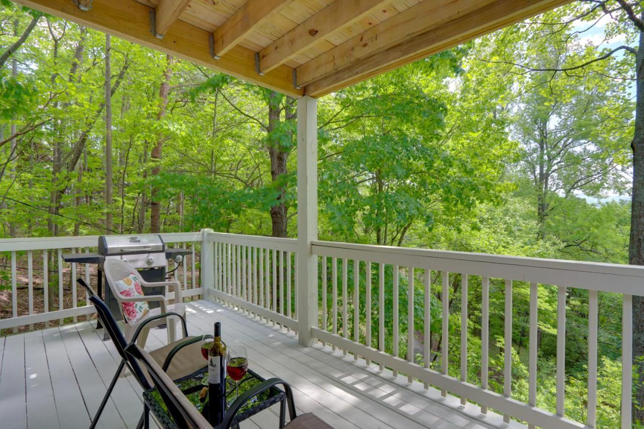 Blue Ridge Getaway With Hot Tub And Seasonal View! Villa Kültér fotó